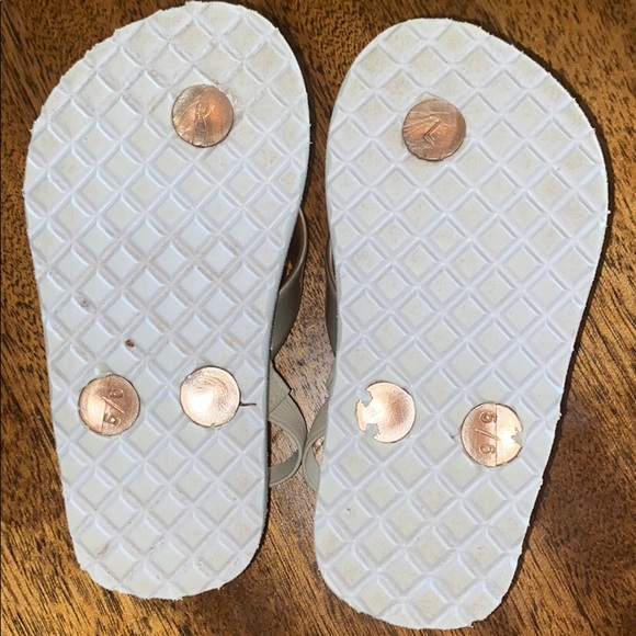 Michael Kors toddler sandals - Picture 4 of 6